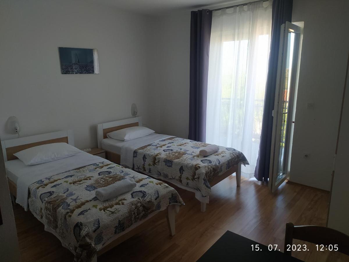 Apartment Ante سفيتي يوراي المظهر الخارجي الصورة