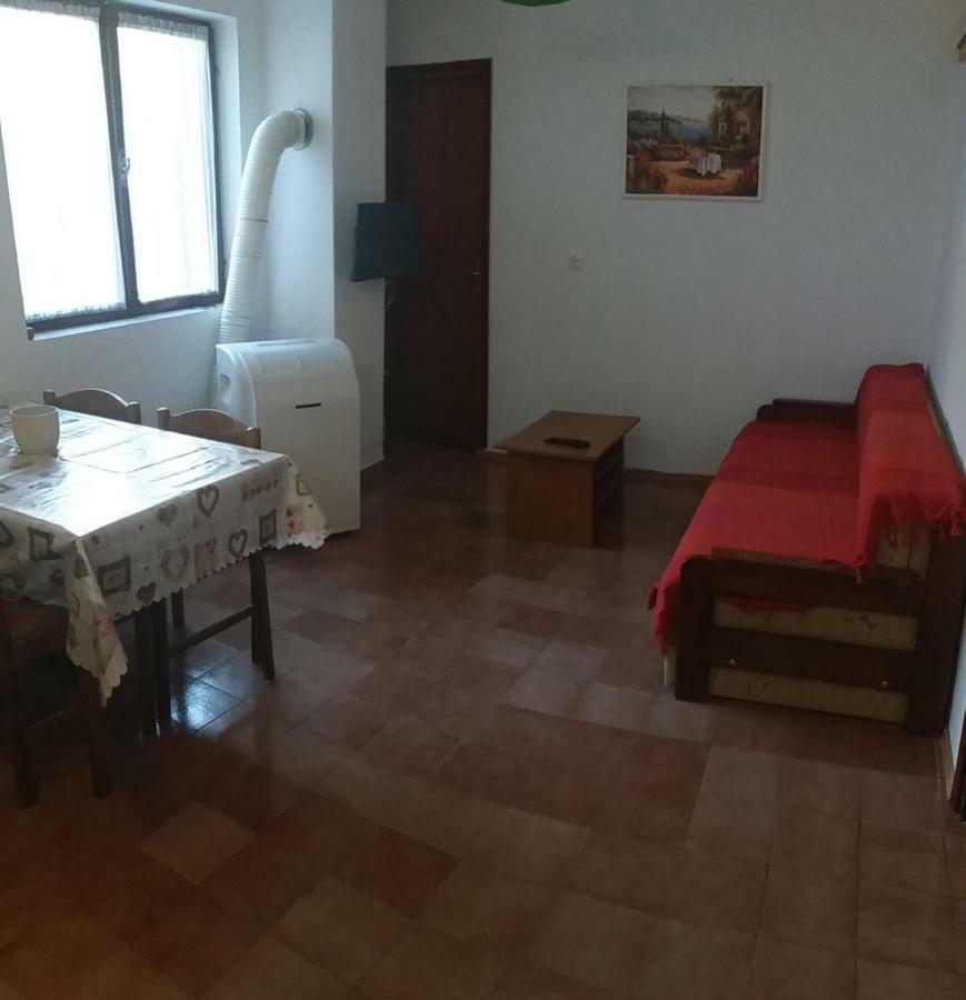 Apartment Ante سفيتي يوراي المظهر الخارجي الصورة