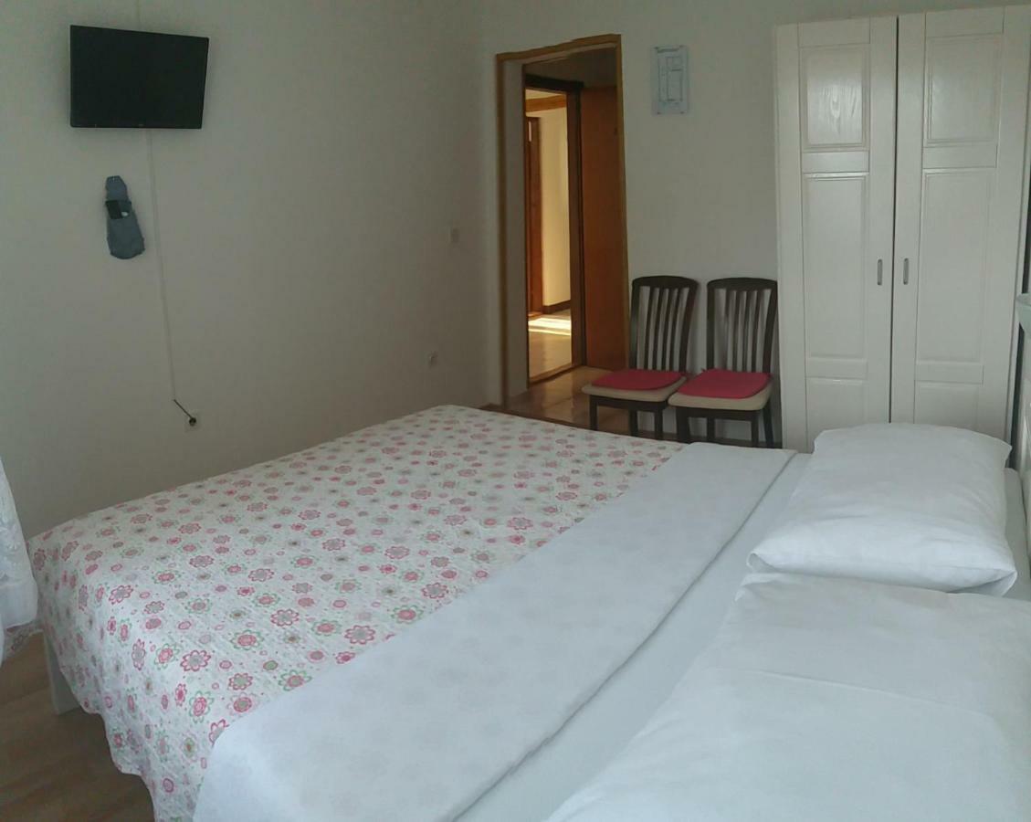 Apartment Ante سفيتي يوراي المظهر الخارجي الصورة